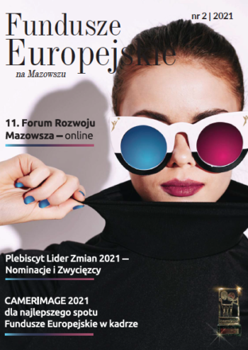 portret kobiety w okularach w kolorach wizualizacji Forum Rozwoju Mazowsza