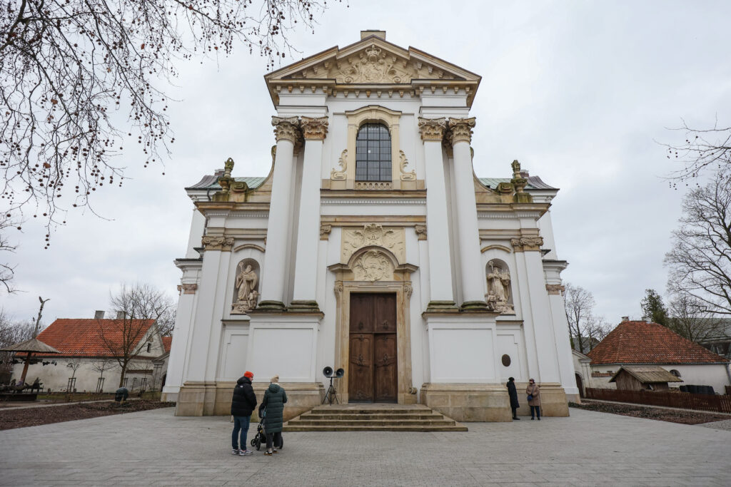Kościół pw. bł. Edwarda Detkensa w Lasku Bielańskim w Warszawie, fot. Franek Mazur