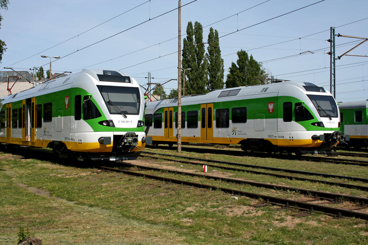 Dwa pociągi FLIRT