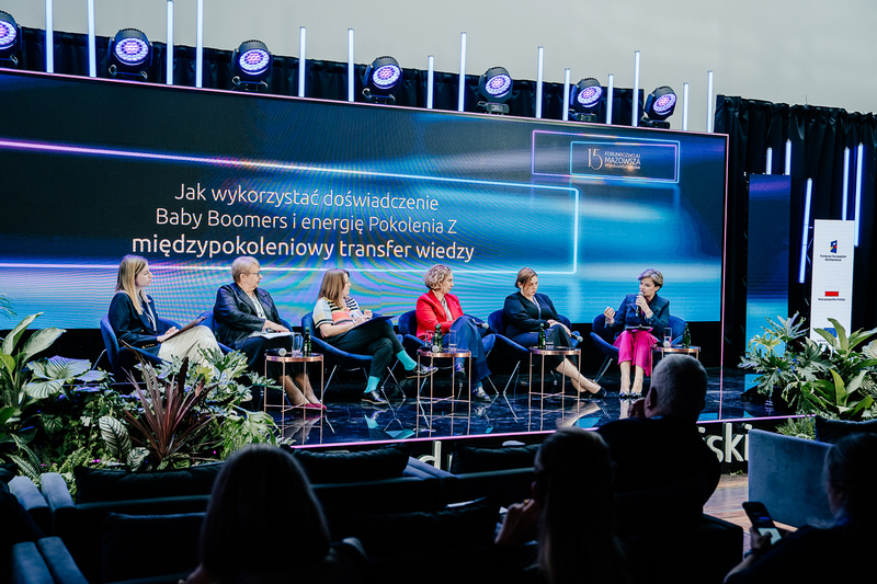 Debata „Jak wykorzystać doświadczenie Baby Boomers i energię pokolenia Z – międzypokoleniowy transfer wiedzy”, fot. Agata Krzysztofik