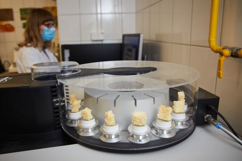 W SGGW działa nowoczesne Centrum Żywności i Żywienia, fot. Franciszek Mazur