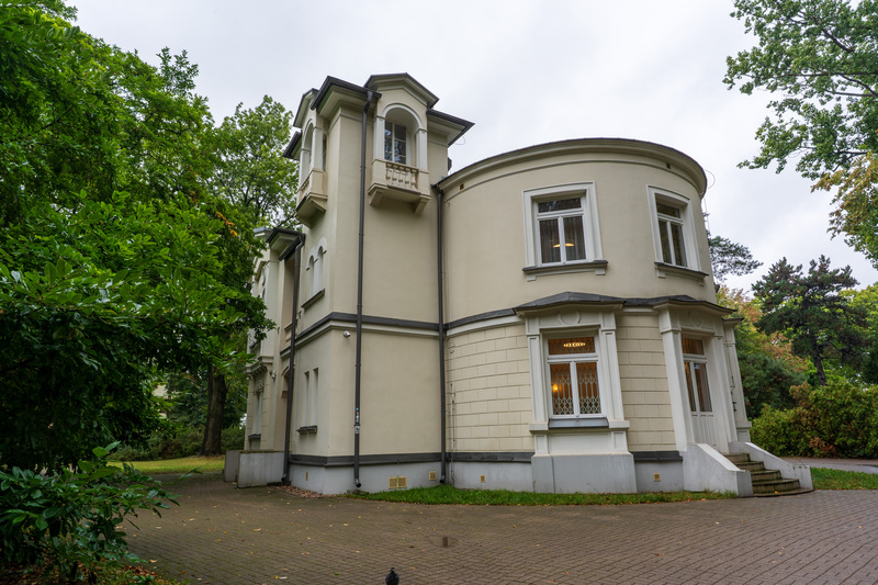 W Pałacu Koelichenów mieści się Biblioteka Publiczna w Dzielnicy Włochy, fot. Biblioteka Publiczna w Dzielnicy Włochy